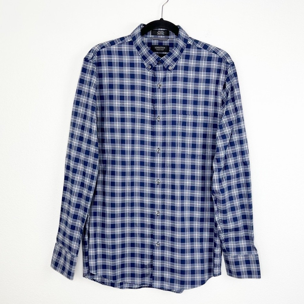 Nordstrom Men's Shirt Regular Fit Long Sleeve Dark Blue Plaid